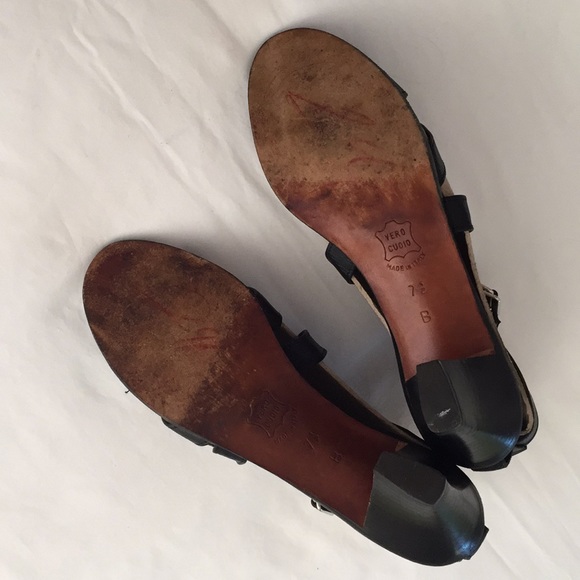 Vintage 80’s Designer Charles Jourdan leather black sandals - Picture 6 of 9